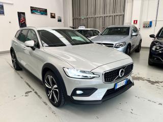 VOLVO V60 Cross Country D4 AWD Geartronic Pro