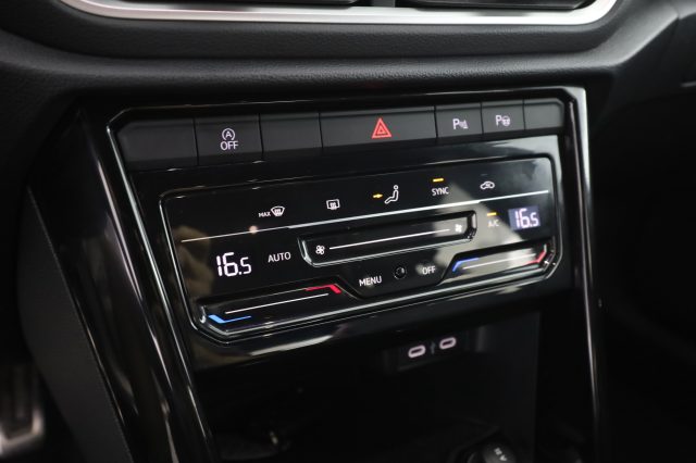 VOLKSWAGEN T-Roc usata 11