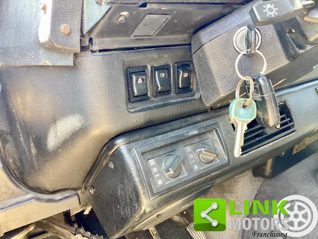 LAND ROVER Defender usata, con Ruota di riserva