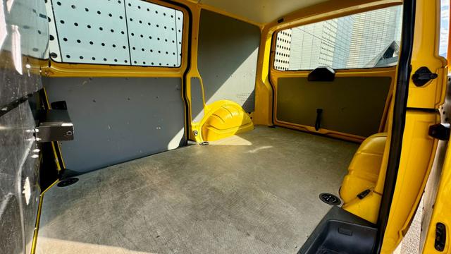 VOLKSWAGEN usata 13