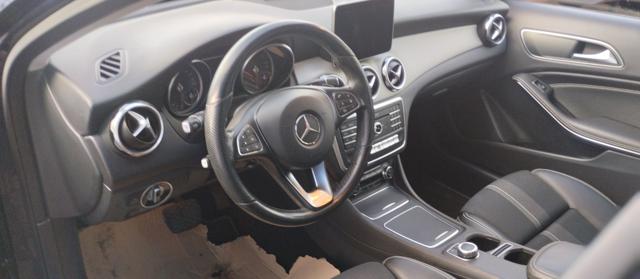 MERCEDES-BENZ GLA 200 usata, con ESP