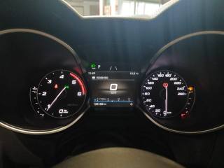 ALFA ROMEO Stelvio usata, con Regolazione elettrica sedili