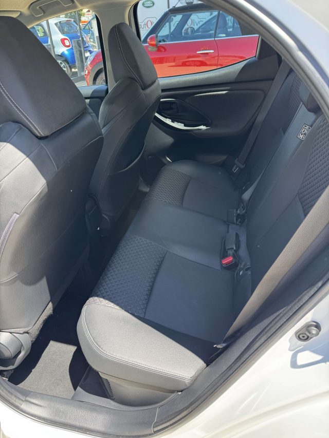 MAZDA 2 usata, con Volante in pelle