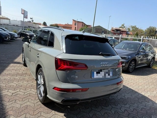 AUDI Q5 usata, con Autoradio