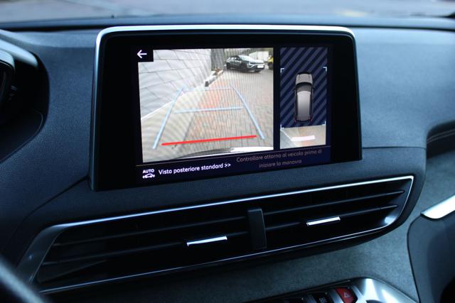 PEUGEOT 3008 usata, con Sistema di navigazione