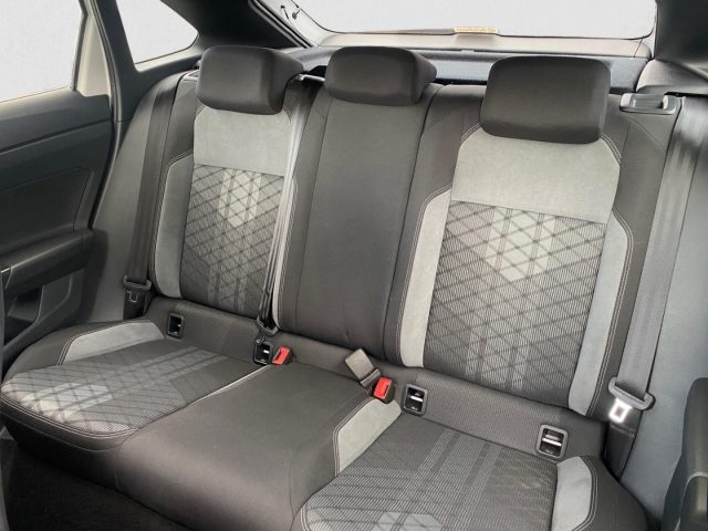 VOLKSWAGEN Taigo usata, con Servosterzo