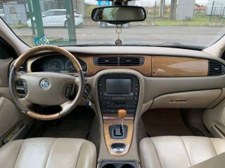 JAGUAR S-Type usata, con Controllo trazione