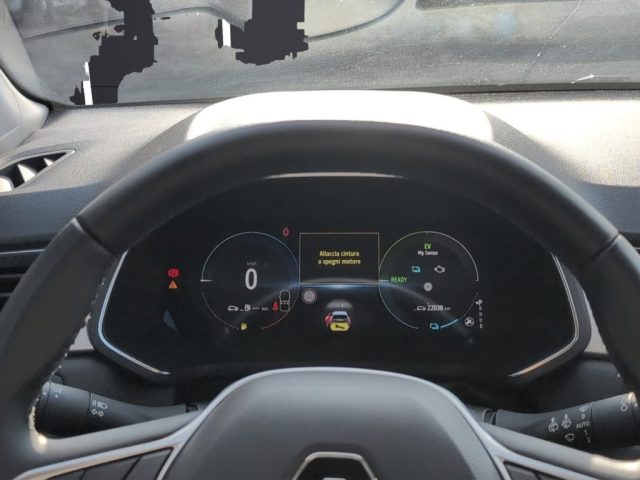 RENAULT Captur usata, con USB