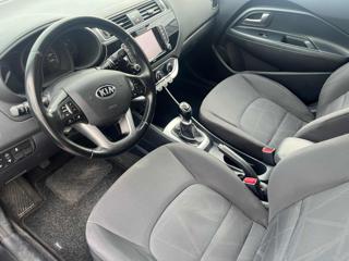KIA Rio usata, con Alzacristalli elettrici