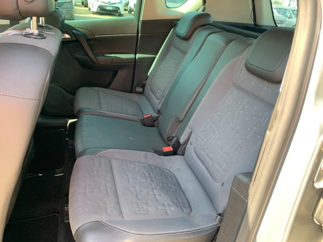 OPEL Meriva usata, con Controllo automatico clima