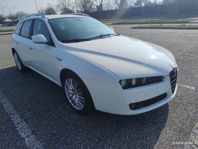 ALFA ROMEO 159 usata, con Airbag