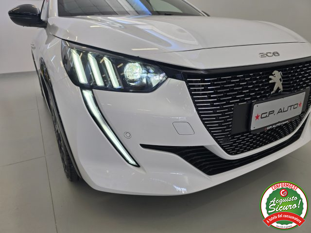 PEUGEOT 208 usata, con Autoradio digitale