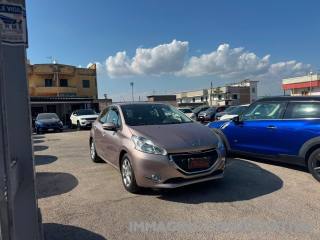 PEUGEOT 208 usata, con Airbag Passeggero