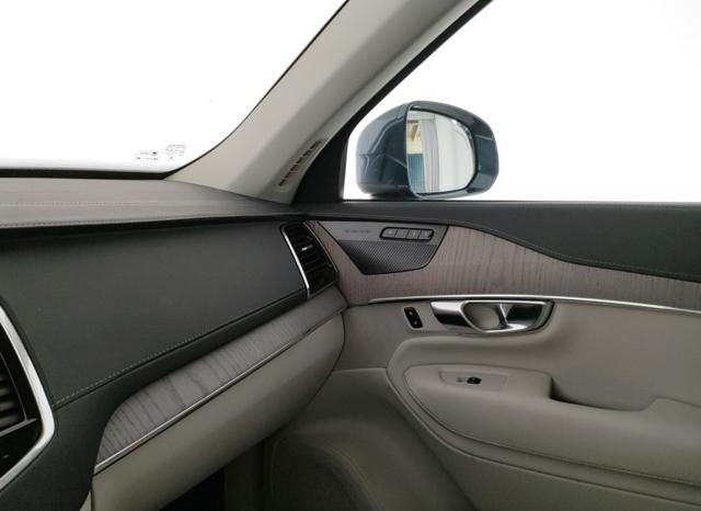 VOLVO XC90 usata, con Sedile posteriore sdoppiato