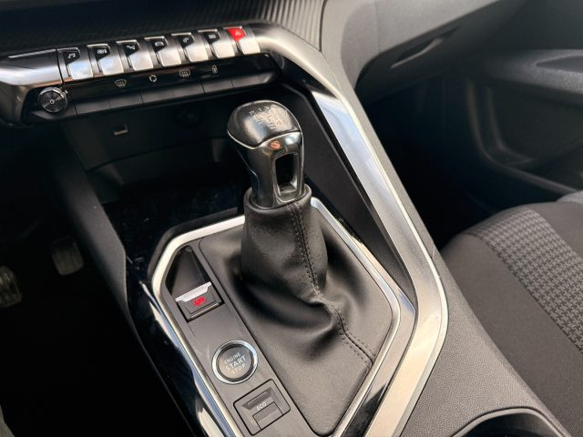 PEUGEOT 3008 usata, con Servosterzo