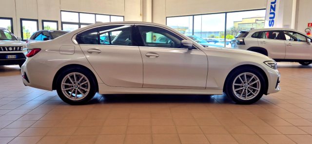 BMW 320 usata, con Autoradio