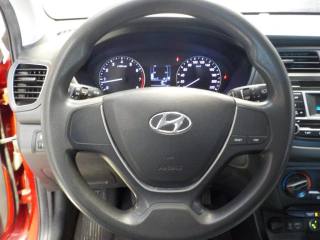 HYUNDAI i20 usata 34