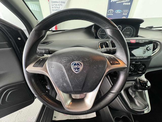 LANCIA Ypsilon usata, con Park Distance Control