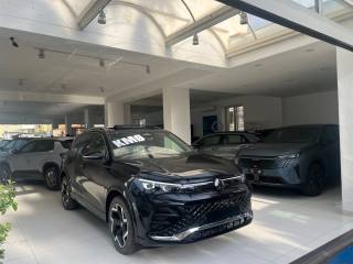 VOLKSWAGEN Tiguan usata, con Boardcomputer
