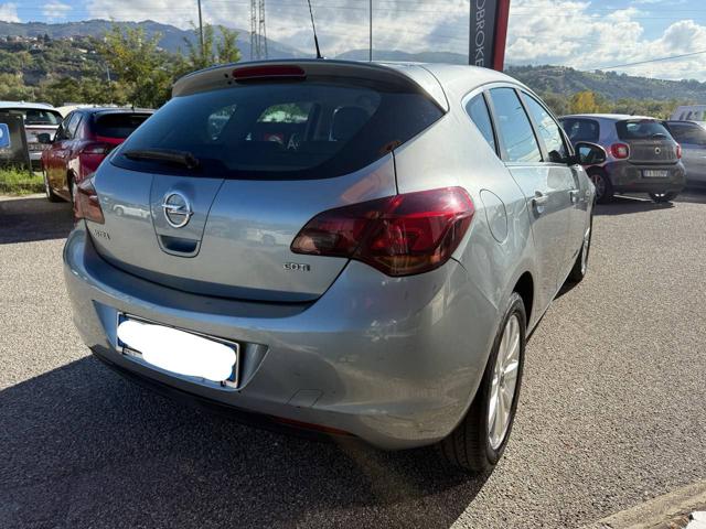OPEL Astra usata, con Airbag laterali