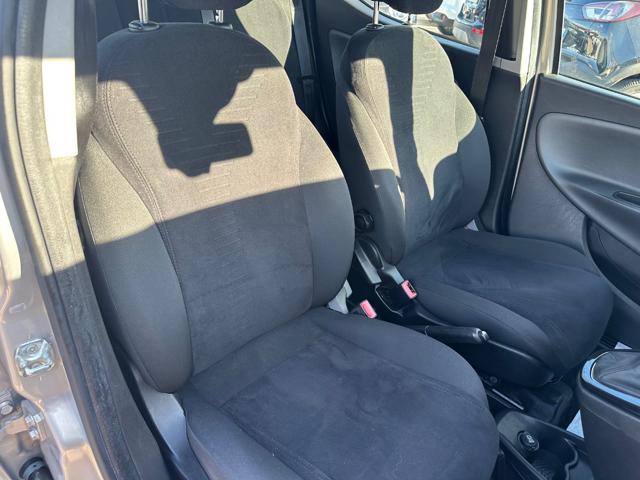 LANCIA Ypsilon usata 21