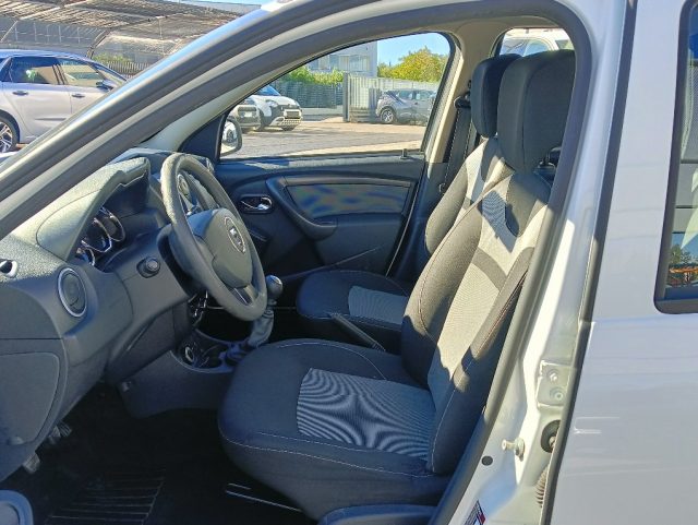 DACIA Duster usata, con Sedile posteriore sdoppiato