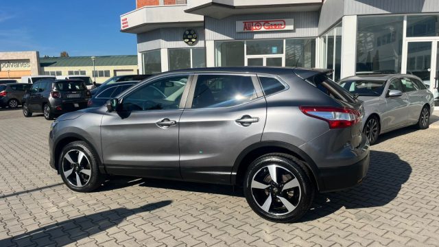 NISSAN Qashqai usata, con Autoradio