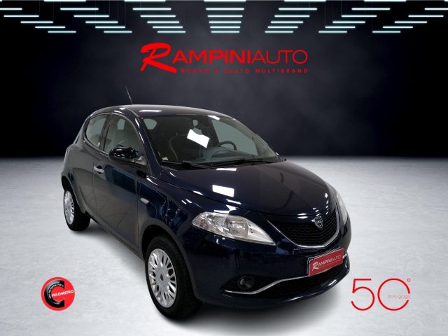 LANCIA Ypsilon usata, con Autoradio
