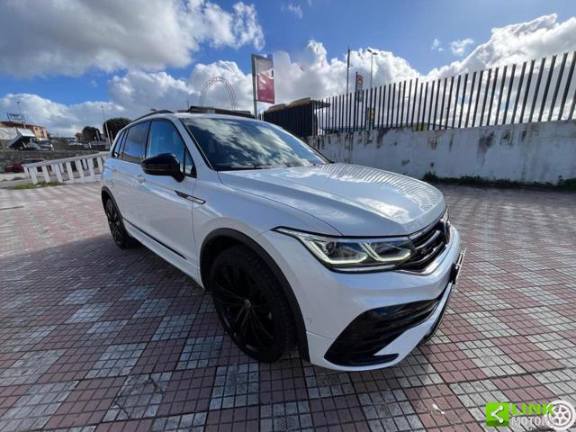 VOLKSWAGEN Tiguan usata, con Chiusura centralizzata