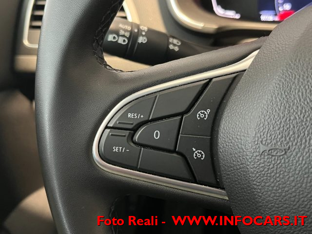 RENAULT Megane usata, con Luci diurne LED