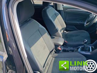 VOLKSWAGEN T-Roc usata, con Touch screen