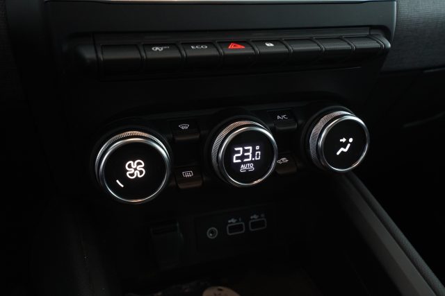 MITSUBISHI Colt usata 17
