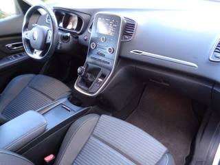 RENAULT Grand Scenic usata, con Chiusura centralizzata