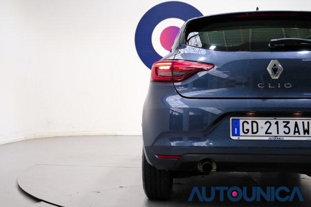 RENAULT Clio usata, con Specchietti laterali elettrici