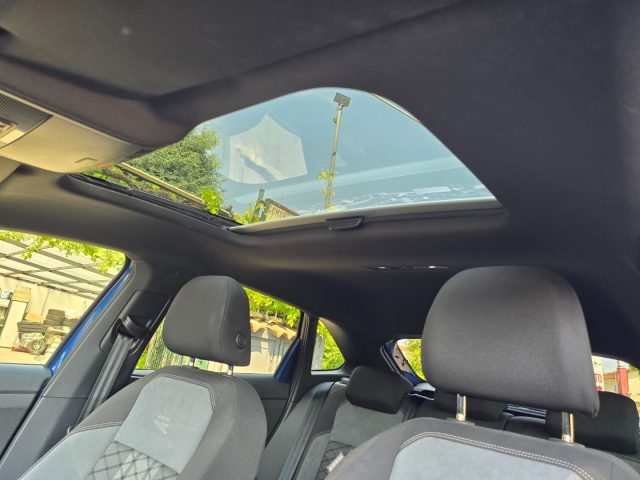 VOLKSWAGEN Taigo usata 84