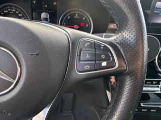 MERCEDES-BENZ GLC 220 usata, con Adatto a portatori di handicap