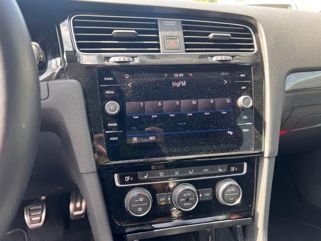 VOLKSWAGEN Golf usata, con Park Distance Control