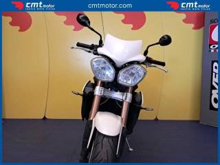 TRIUMPH Speed Triple 1050 usata 2
