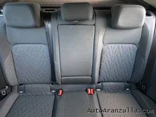 VOLKSWAGEN Golf usata, con Touch screen