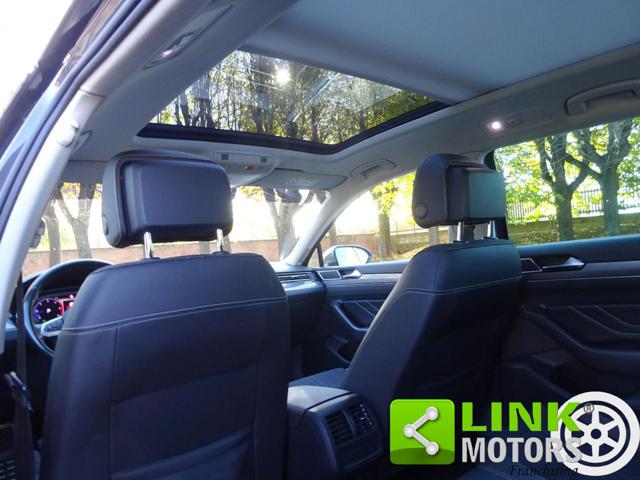 VOLKSWAGEN Passat Alltrack usata, con Sistema di navigazione