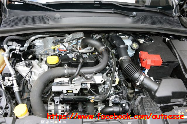 RENAULT Clio usata, con Touch screen