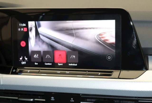 VOLKSWAGEN Golf usata, con Immobilizzatore elettronico