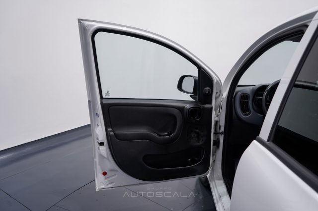 FIAT New Panda usata 8