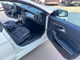 MERCEDES-BENZ CLA 200 usata, con USB