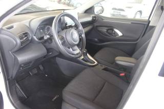 TOYOTA Yaris usata, con Controllo elettronico della corsia