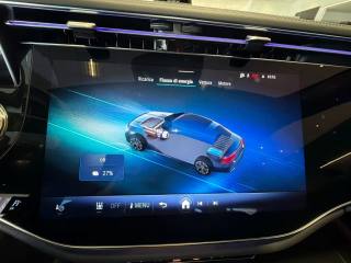 MERCEDES-BENZ E 300 usata, con Luci diurne LED