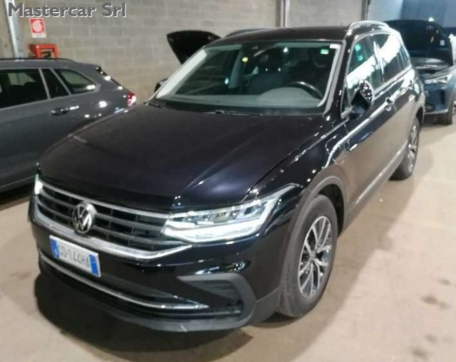VOLKSWAGEN Tiguan usata, con Airbag