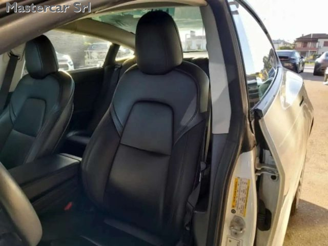 TESLA Model 3 usata, con Autoradio
