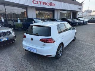 VOLKSWAGEN Golf usata, con Autoradio