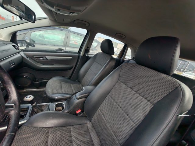 MERCEDES-BENZ B 180 usata, con Fendinebbia